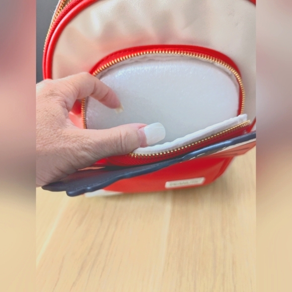 BNWT Peanuts Snoopy Knapsack/Backpack/Bag - Picture 5 of 16